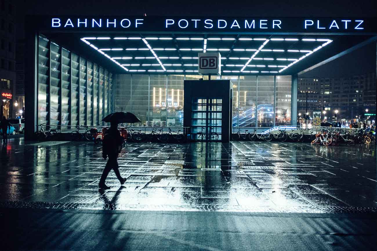 Berlin potsdamer platz street photography Martin U Waltz