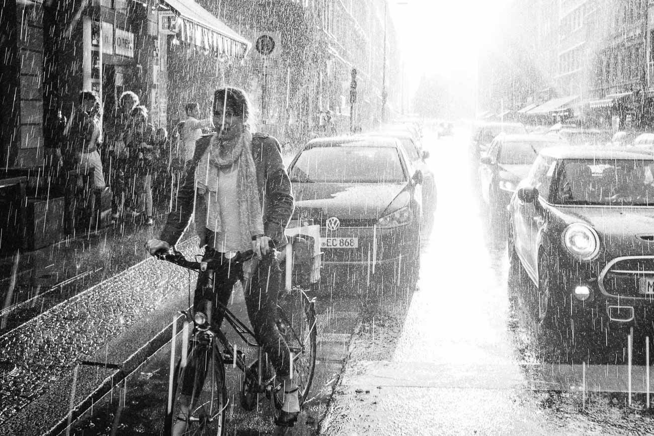 street photography Berlin rain Martin U Waltz