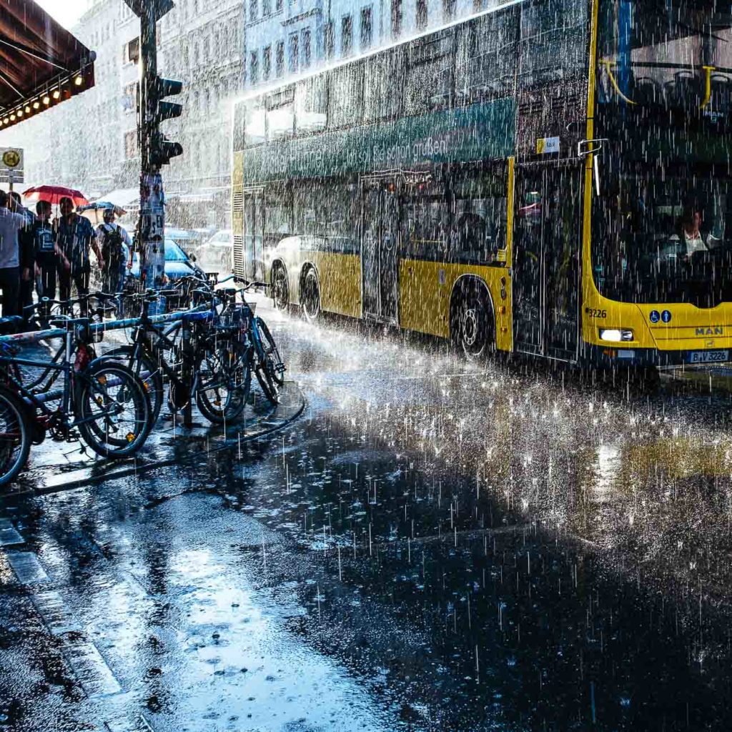 Streetfotografie Berlin Regen Martin U Waltz